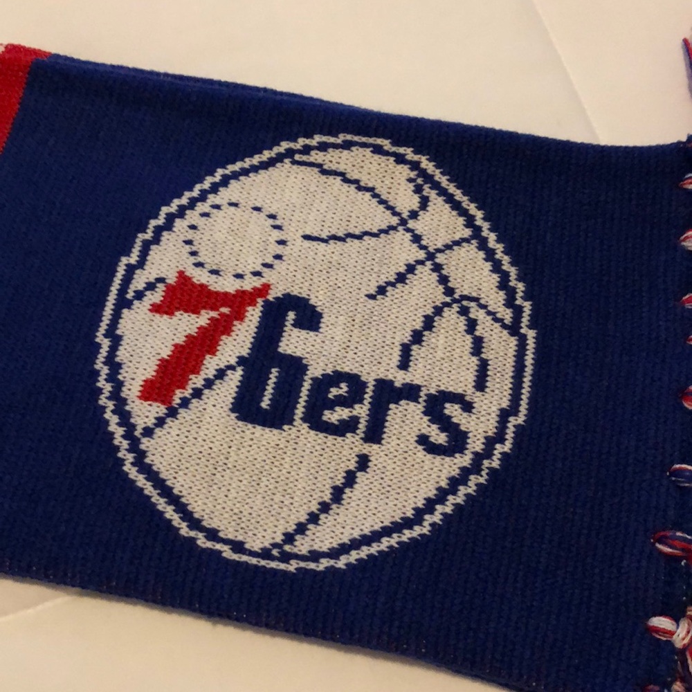 New ‘47 Double Sided 76ers Knit Scarf